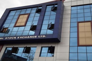 नेप्से परिसूचक १८ अङ्कले घट्यो